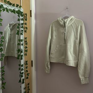 NWOT BONE Lululemon Scuba Hoodie M/L